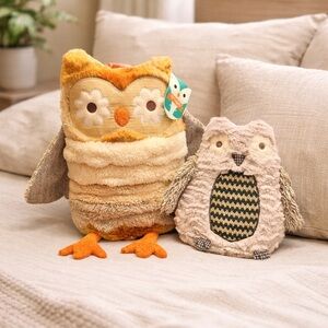 PIER 1 Plush Owl Throw Pillow Set - Sophie NWT, Other In Excellent Condition.